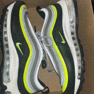Nike Black and Green Sneakers with Air Max Cushioning